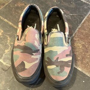 Vans Camo Slip On